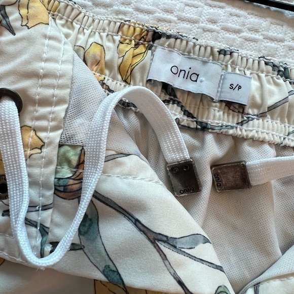 Onia Mens Calder Swim Trunk - Picture 12 of 16
